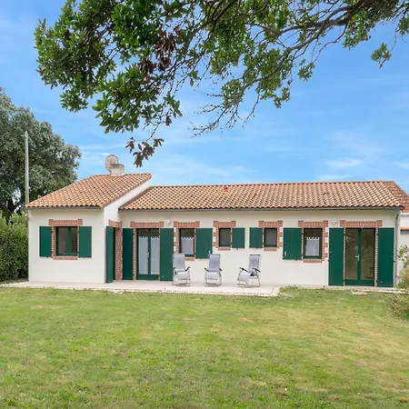 De Famille Pour 13 à 200m De La Préfailles