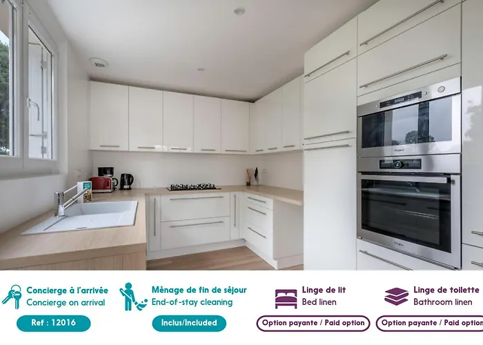 De Famille Pour 13 à 200m De La Casa vacanze