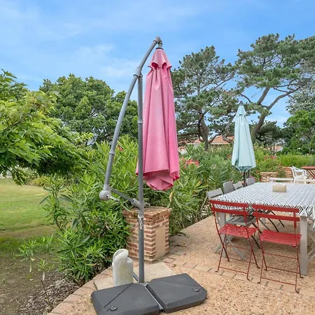 De Famille Pour 13 A 200m De La * Préfailles