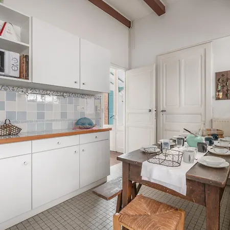 De Famille Pour 13 A 200m De La Сasa de vacaciones *