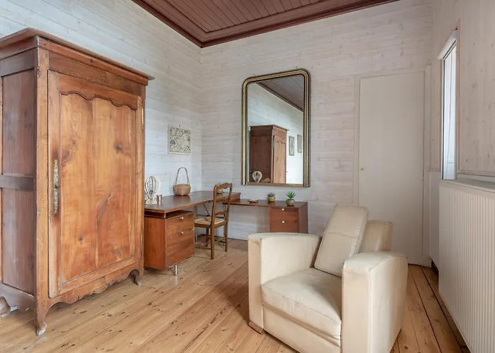 Semesterbostad De Famille Pour 13 A 200m De La *